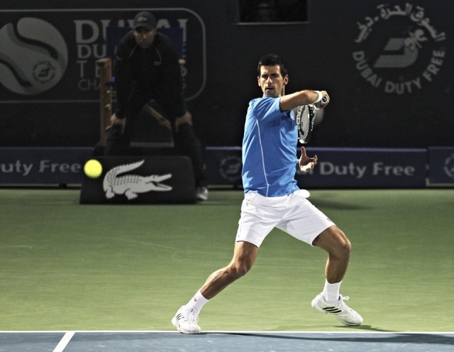 Novak Djokovič se za sedaj sprehaja na turnirju serije ATP500 v Dubaju