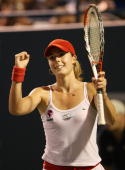 Francozinja Alize Cornet je bila v drugem krogu New Havna premočna za Katarino Srebotnik