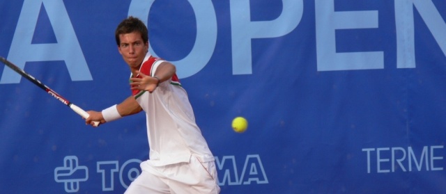 Aljaž Bedene je bil že v Banja Luki zelo blizu zmagi nad Kavčičem, danes pa je izid v medsebojnih dvobojih izenačil