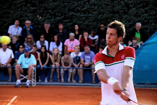 Aljaž Bedene se vrača na teniška igrišča