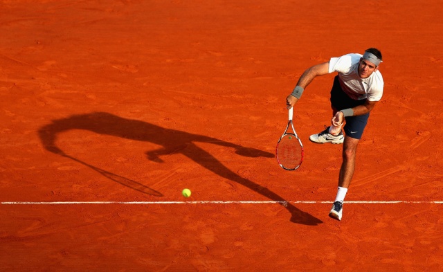 Juan Martin del Potro je po zaspanem začetku našel orožje za Dolgopolova