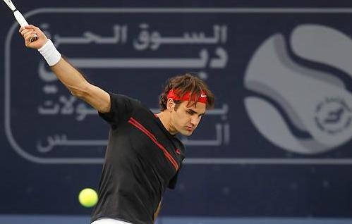 Roger Federer v Dubaju lovi peti naslov