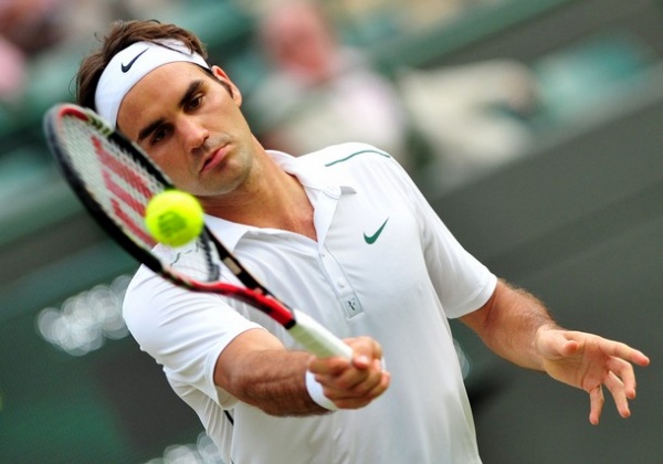Roger Federer je prišel v 29. zaporedni četrtfinale na turnirjih za grand slam