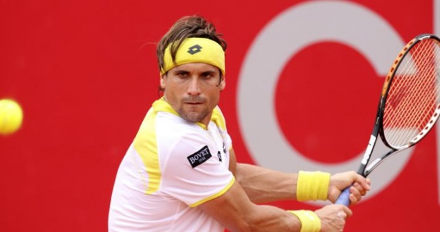 David Ferrer je zlahka preskočil 1 krog v Buenos Airesu, kjer je lani dvignil pokal zmagovalca