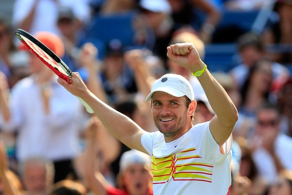 Mardy Fish se bo v 4. krogu pomeril s petkratnim zmagovalcem OP ZDA Rogerjem Federerjem