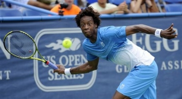 Gael Monfils ostaja pri le 3. turnirskih zmagah, čeprav je igral že v 15. finalu