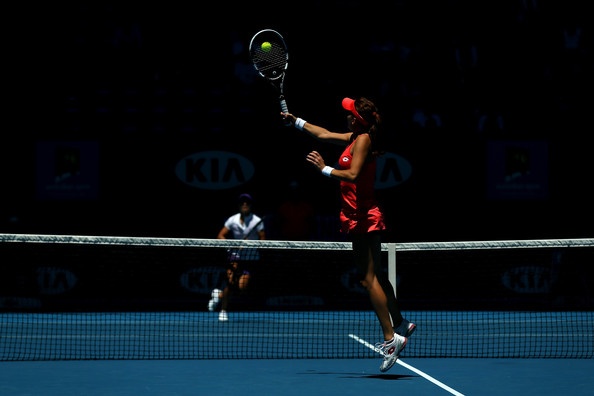 Agnieszka Radwanska je bila premalo agresivna. Nikakor ji ni šlo od rok ter je prvič leto zapustila igrišče poražena. Polfinale Melbourna so za njo še vedno sanje