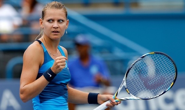 Lucie Safarova je v dvoboju z Žengovo nanizala 10 iger zapored