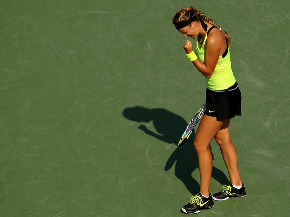 Viktorija Azarenka je prišla v finale, a tam jo čaka izjemna Serena s katero je letos izgubila vse tri dvoboje,  v karieri pa je od desetih dobila le enega