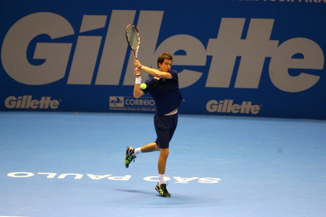 23-letni Aljaž Bedene je z dvema zmagama v rumeni skupini zaključnega challengerja v Sao Paulu prišel v polfinale. Dve zmagi sta mu prinesli 30 ATP točk in 12,600 USD, še 6,300 pa jih je dobil za udeležbo