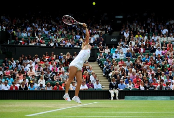 Caroline Wozniacki je odservirala za letos na Wimbledonu