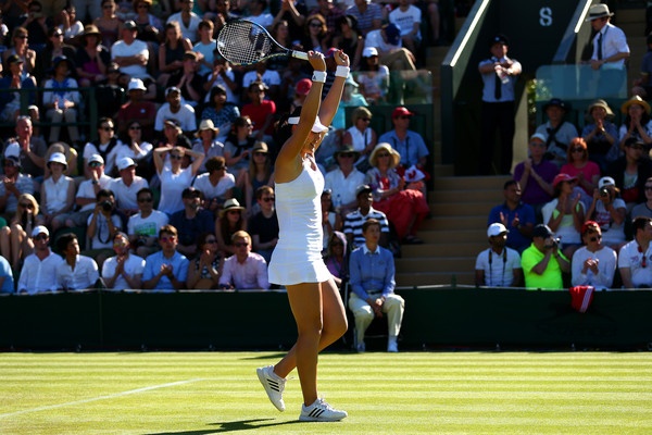 Duan Jingjing je še poglobila krizo Eugenie Bouchard. Kanadčanka je lani igrala v finalu Wimbledona, tokrat ni preskočila niti uvodnega kroga.