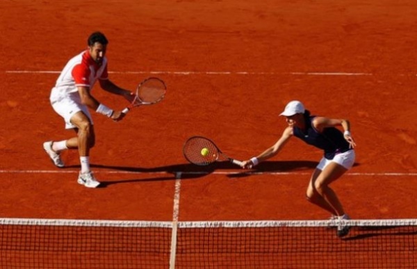Kata in Ziki lovita tretji naslov na Roland Garrosu. ...Kapo dol...