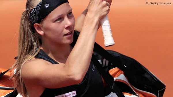 Johanna Larsson je lani igrala v finalu OP Slovenije v Portorožu, danes pa je v 1. krogu Roland Garrosa izločila nekdanjo zmagovalko Ano Ivanović