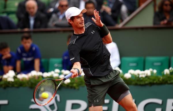 Andy Murray se je rešil skozi šivankino uho v 1. krogu letošnjega Roland Garrosa.