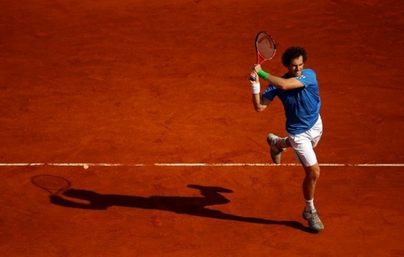 Andy Murray se je po blamaži (Dubaj, Indian Wells, Miami) pobral že v uvodu peščene sezone