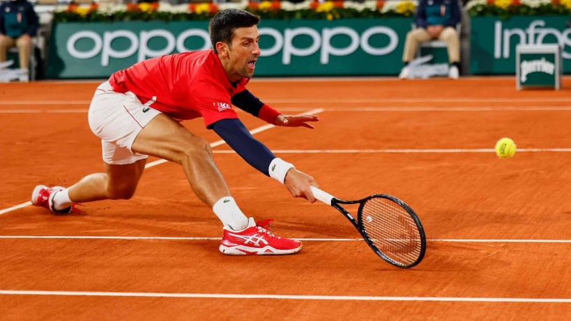 Novak Đokovič je bil brez možnosti proti peščenemu kralju v finalu Roland Garrosa