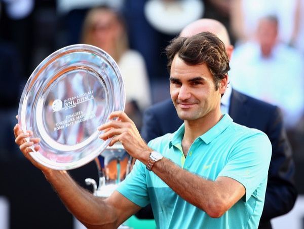 Roger Federer je dobil še četrti krožnik v Rimu. Naslov bo moral počakati...