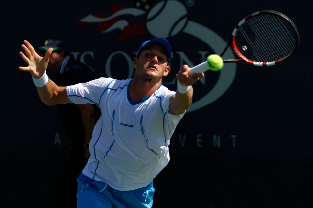 Blaž Rola je več kot 3 ure pretil favoriziranemu Fernandu Verdascu v 1. krogu OP ZDA, na koncu pa je zadrhtela roka in izkušeni Španec je to hitro izkoristil.