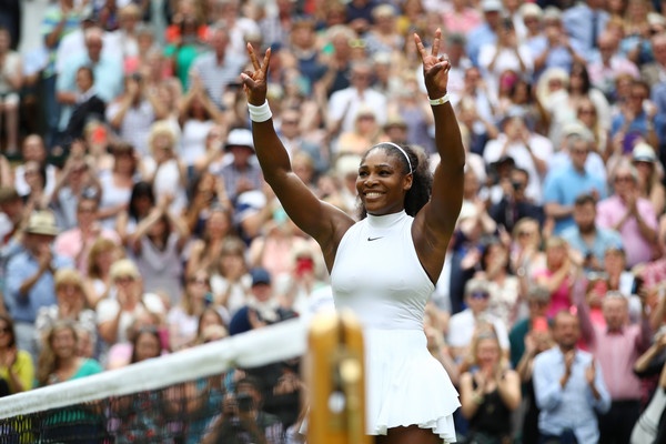 Serena Williams se veseli 22. naslova na turnirjih za Grand Slam in je sedaj ujela rekorderko Steffi Graf