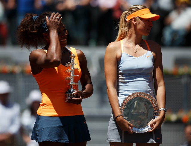 Serena Williams in Marija Šarapova sta kot prvopostavljeni začinili finale Madrida, kot velika zmagovalka pa je izšla Američanka