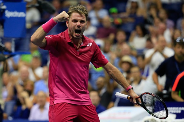 Stan Wawrinka je moral proti Evansu reševati zaključno žogo, v polfinalu pa je domov poslal Nišikorija, finalista OP ZDA 2014. V velikem finalu se bo pomeril s 1. igralcem sveta Novakom Đokovičem s katerim ima razmerje 4-20, a recept za zmago prav dobro pozna.