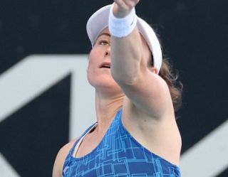 Tamara Zidanšek skozi šivankino uho v polfinale Adelajde!