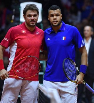 Tsonga razočaran nad navijači, Monfils ''zbodel'' Federerja