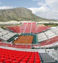 NEVERJETNO! Veter zrušil del stadiona zato je dvoboj med Španijo in Srbijo prestavljen