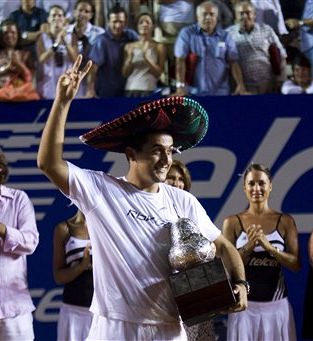 Almagro ubranil naslov v Acapulcu