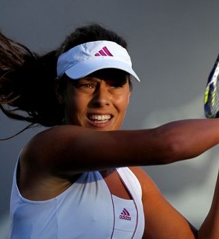 Dinara Safina tone vse globlje; Zmaga za Ano Ivanović