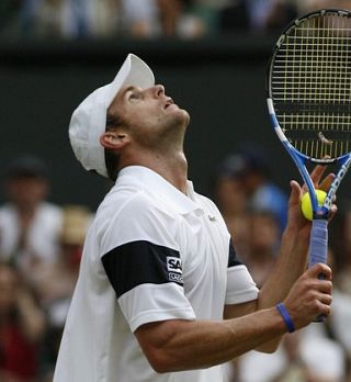 Berdych deklasiral Davidenka; Hewitt, Murray, Roddick v osmino
