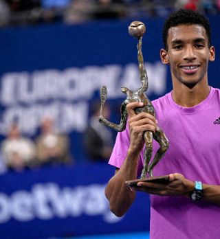 Auger Aliassime dobil finale s Kordo v Antwerpnu