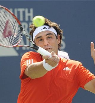 Marcos Baghdatis še naprej v 'teniškem breznu'!