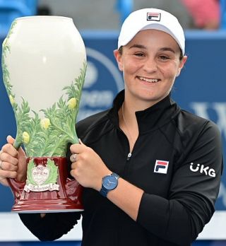 Ashleigh Barty brez težav zmagala v finalu Cincinnatija