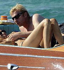 Nemški časopisi objavili, da naj bi Boris Becker že razdrl zaroko