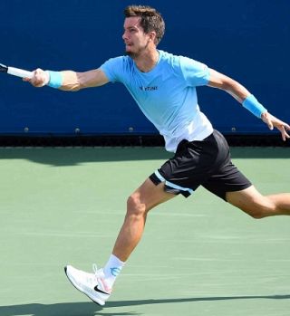 Aljaž Bedene kljub dobri igri izpadel v Antwerpnu!