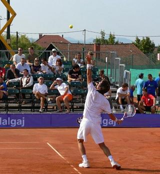 Bratski dvoboj pripadel Aljažu!