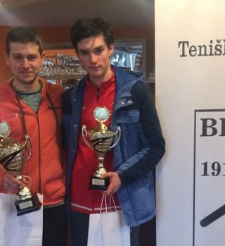 Benjamin Beliš in Anja Gal zmagovalca OP za člane na TK Maribor, Ela Nala Milič zmagovalka Vrsarja