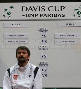 Prvi dan prvega kroga v pokalu Davis po pričakovanju