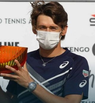 Alex de Minaur po predaji Bublika zaradi poškodbe do naslova v Antalyi