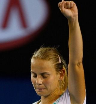 Jelena Dokić kot v transu, Ana Ivanović pobrala šila in kopita