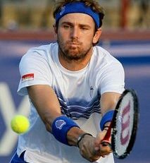 Mardy Fish premagal Andyja Roddicka in se bo v finalu Atlante pomeril z Johnom Isnerjem!