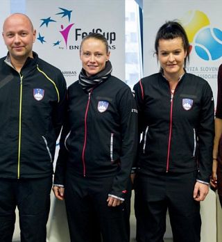 Tudi v pokalu Fed se Pisnikova sooča s poškodbo in odpovedjo!
