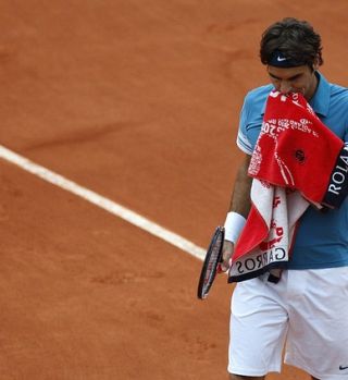 NEVERJETNO: Po šestih letih je Roger Federer padel pred polfinalom turnirjev za Grand Slam!