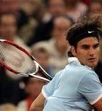 Roger Federer je presenečen, ker stavnice mislijo, da je Škot Andy Murray glavni favorit za zmago v Melbournu