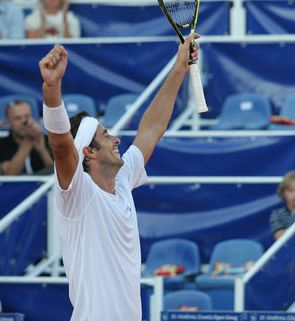 Juan Carlos Ferrero v drugem zaporednem finalu Umaga!