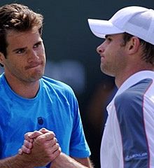 Tommy Haas poslal domov Roddicka, Federer dalje