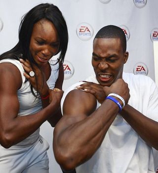 Slike!Venus Williams je igrala košarko proti orjaku Dwightu Howardu, centru Orlanda!