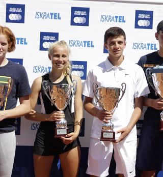 Filip Jeff Planinšek zmagal na mladinskem ITF turnirju v Kranju